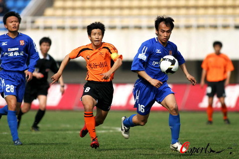 胸口幽绿裂 胸口幽绿裂